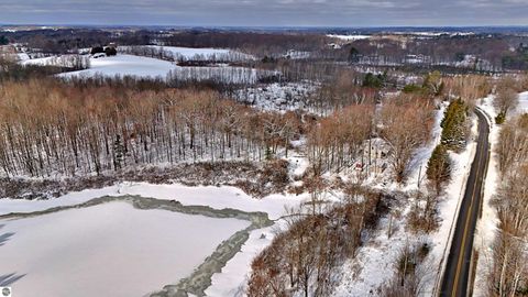 Tiny photo for 13787 170th Avenue, Leroy, MI 49655 (MLS # 1941693)