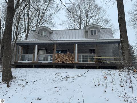 Tiny photo for 13787 170th Avenue, Leroy, MI 49655 (MLS # 1941693)