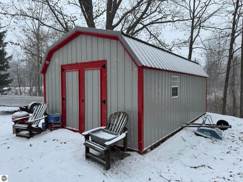 Tiny photo for 13787 170th Avenue, Leroy, MI 49655 (MLS # 1941693)