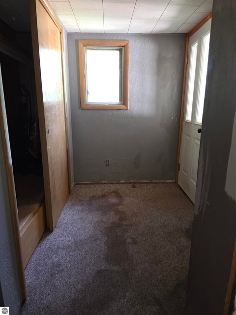 Tiny photo for 10593 S Mackinaw Trail, Cadillac, MI 49601 (MLS # 1948598)