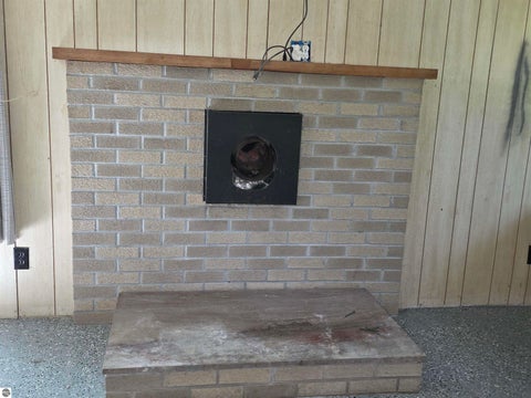 Tiny photo for 10593 S Mackinaw Trail, Cadillac, MI 49601 (MLS # 1948598)