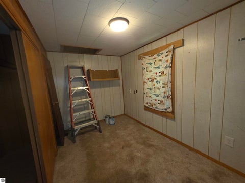 Tiny photo for 10593 S Mackinaw Trail, Cadillac, MI 49601 (MLS # 1948598)