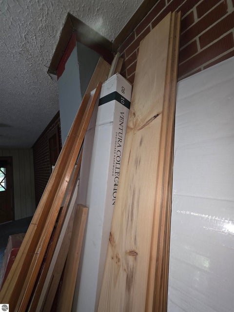 Tiny photo for 10593 S Mackinaw Trail, Cadillac, MI 49601 (MLS # 1948598)