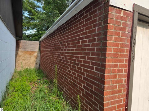 Tiny photo for 10593 S Mackinaw Trail, Cadillac, MI 49601 (MLS # 1948598)