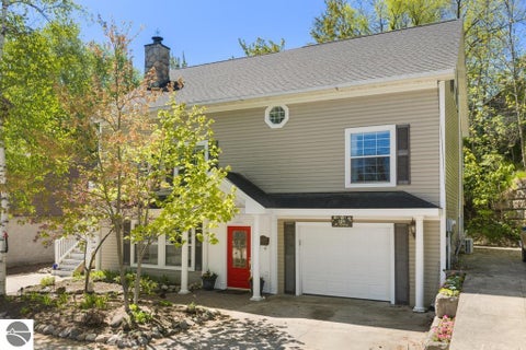 Tiny photo for 214 Newman Street, Charlevoix, MI 49720 (MLS # 1945971)