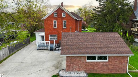 Tiny photo for 737 N State Street, Alma, MI 48801 (MLS # 1944799)