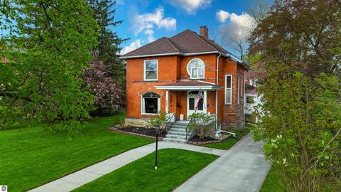 Tiny photo for 737 N State Street, Alma, MI 48801 (MLS # 1944799)