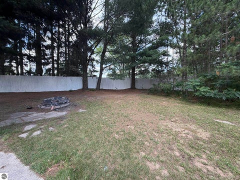 Tiny photo for 6280 W Broadway Street, Lake City, MI 49651 (MLS # 1947996)