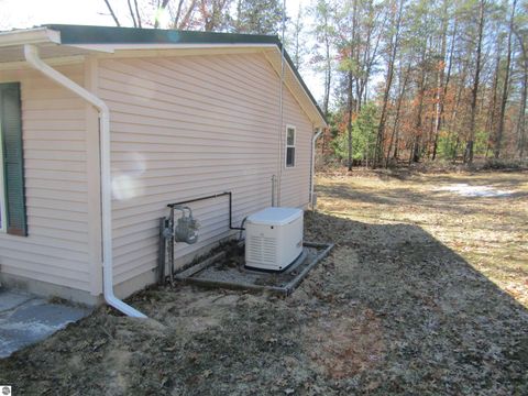 Tiny photo for 1662 Pontiac Trail, West Branch, MI 48661 (MLS # 1943278)