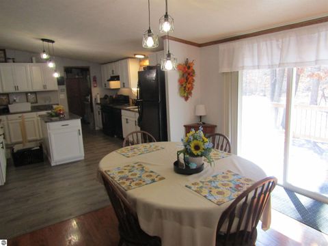 Tiny photo for 1662 Pontiac Trail, West Branch, MI 48661 (MLS # 1943278)