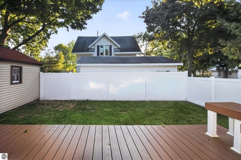 Tiny photo for 804 N River Avenue, Alma, MI 48801 (MLS # 1951101)