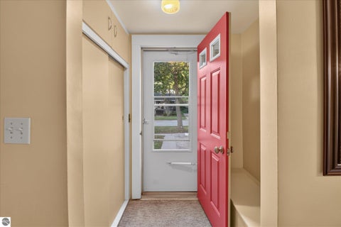 Tiny photo for 804 N River Avenue, Alma, MI 48801 (MLS # 1951101)