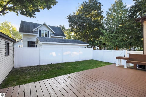 Tiny photo for 804 N River Avenue, Alma, MI 48801 (MLS # 1951101)
