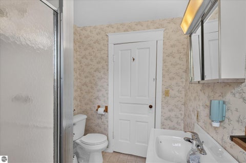 Tiny photo for 804 N River Avenue, Alma, MI 48801 (MLS # 1951101)