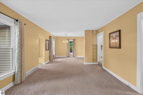 Tiny photo for 804 N River Avenue, Alma, MI 48801 (MLS # 1951101)