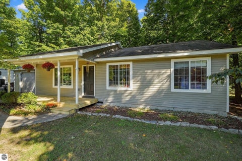 Tiny photo for 2263 Woodcock Lane, Traverse City, MI 49685 (MLS # 1951136)