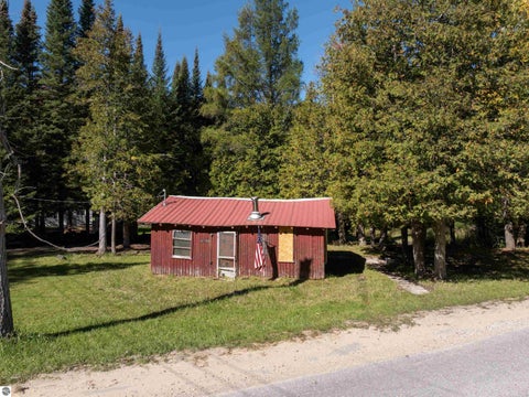 Tiny photo for 5730 Schuss Mountain Road, Bellaire, MI 49615 (MLS # 1951241)