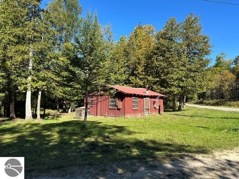Tiny photo for 5730 Schuss Mountain Road, Bellaire, MI 49615 (MLS # 1951241)