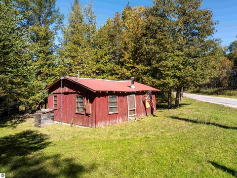 Tiny photo for 5730 Schuss Mountain Road, Bellaire, MI 49615 (MLS # 1951241)