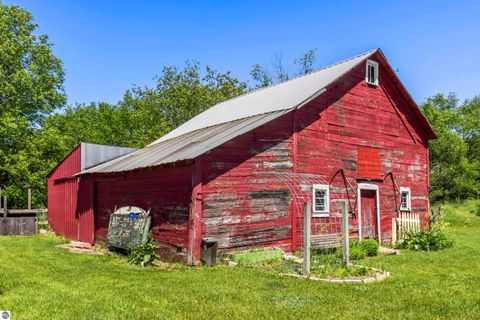 Tiny photo for 2389 Paul Rose Road, Frankfort, MI 49635 (MLS # 1945580)
