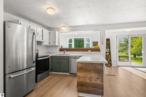 Tiny photo for 2389 Paul Rose Road, Frankfort, MI 49635 (MLS # 1945580)