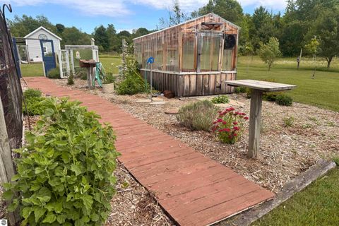 Tiny photo for 2389 Paul Rose Road, Frankfort, MI 49635 (MLS # 1945580)