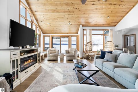 Tiny photo for 3142 Crystal Drive, Beulah, MI 49612 (MLS # 1942731)