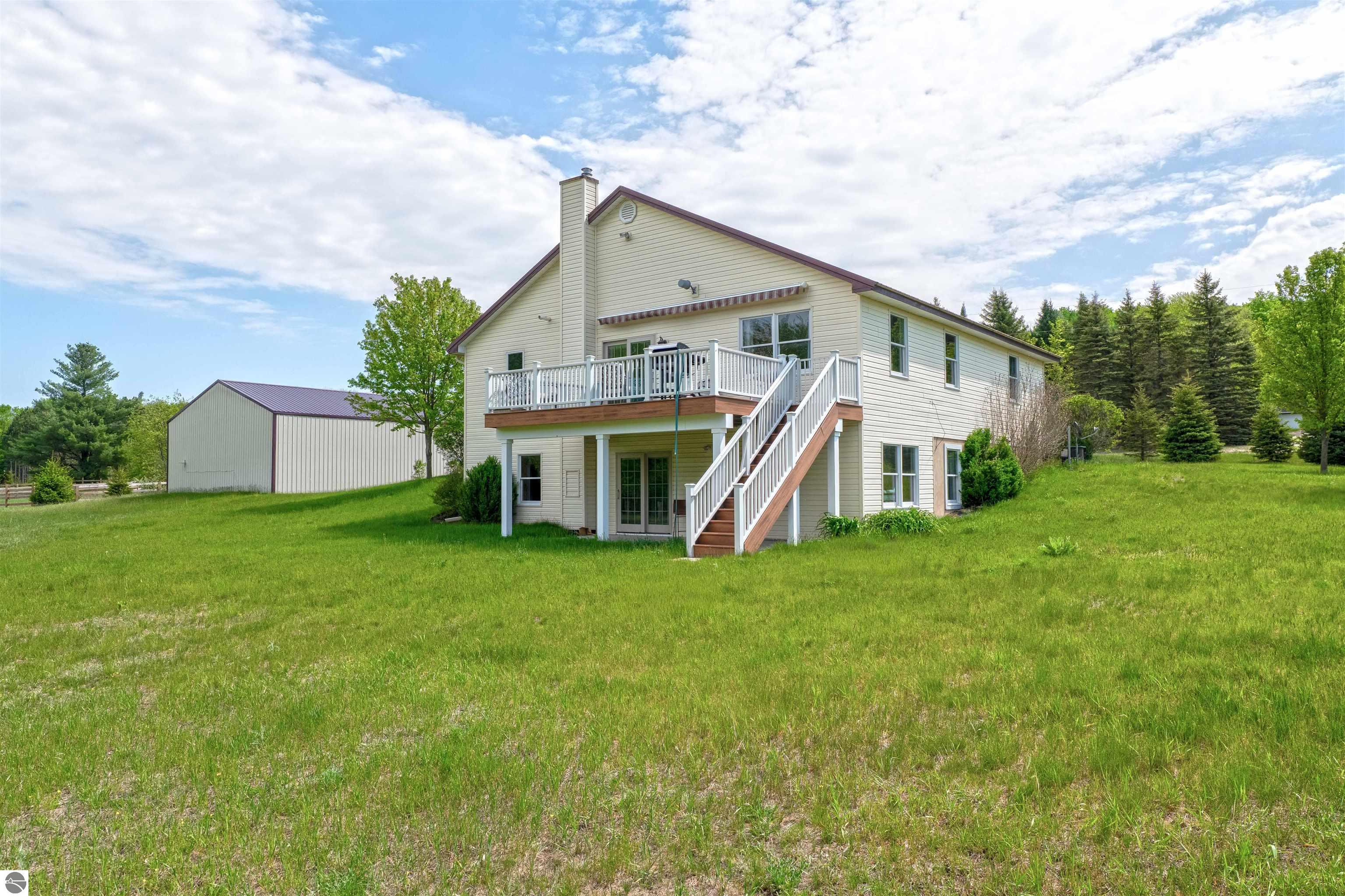 7495 Bennett Road - Photo 4