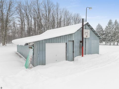 Tiny photo for 9888 N Wilson Road, Lake City, MI 49651 (MLS # 1941576)