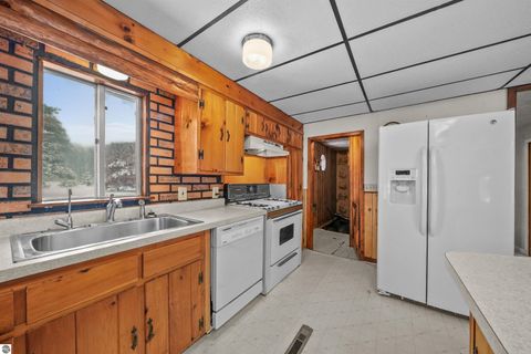 Tiny photo for 9888 N Wilson Road, Lake City, MI 49651 (MLS # 1941576)