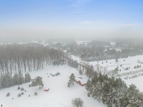 Tiny photo for 9888 N Wilson Road, Lake City, MI 49651 (MLS # 1941576)