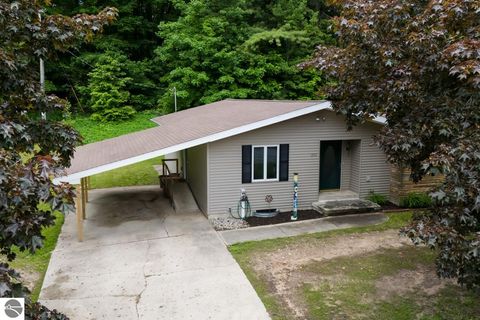 Tiny photo for 1551 N Macksey Road, Suttons Bay, MI 49682 (MLS # 1945667)