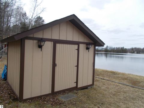 Tiny photo for 8120 Avalon Drive, Hale, MI 48739 (MLS # 1945504)