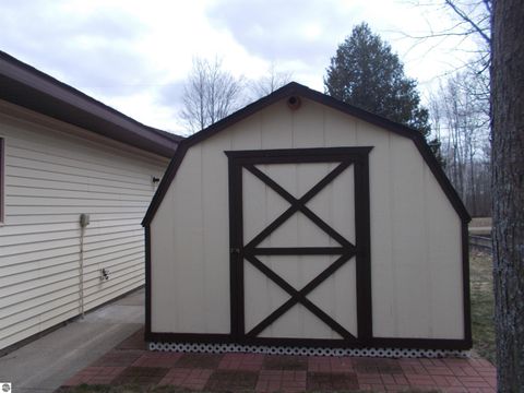 Tiny photo for 8120 Avalon Drive, Hale, MI 48739 (MLS # 1945504)