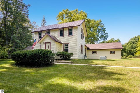 Photo of 18529 Mission RD, Traverse City, MI 49686 (MLS # 1950455)