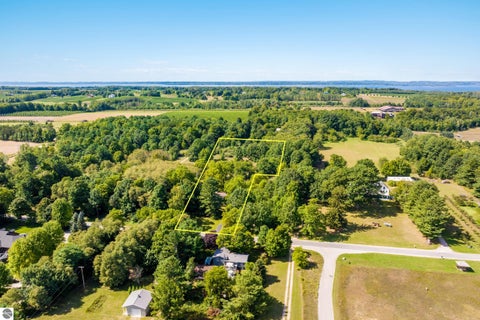 Tiny photo for 18529 Mission RD, Traverse City, MI 49686 (MLS # 1950455)