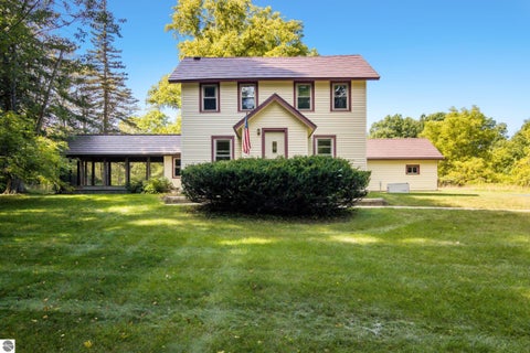 Tiny photo for 18529 Mission RD, Traverse City, MI 49686 (MLS # 1950455)