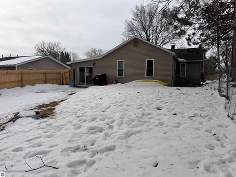 Tiny photo for 246 Robertson Street, Cadillac, MI 49601 (MLS # 1943146)