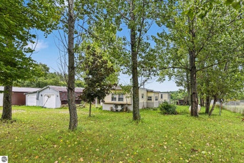 Tiny photo for 5470 N 19 1/2 Road, Mesick, MI 49668 (MLS # 1950686)