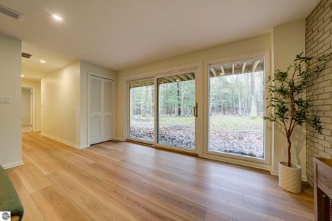 Tiny photo for 4005 E Oxford Drive, Leland, MI 49654 (MLS # 1945155)
