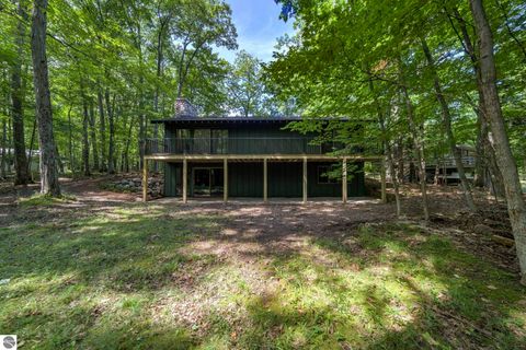 Tiny photo for 4005 E Oxford Drive, Leland, MI 49654 (MLS # 1945155)