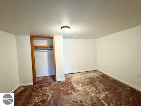 Tiny photo for 520 S Franklin, St Louis, MI 48880 (MLS # 1944198)