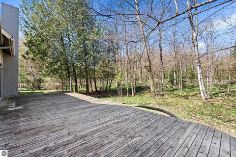 Tiny photo for 9045 North Pointe Woods DR, Charlevoix, MI 49720 (MLS # 1945279)