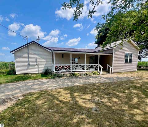 Photo of 9026 E Harrison Road, Wheeler, MI 48662 (MLS # 1948681)