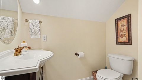 Tiny photo for 115 Golfside Drive, Alma, MI 48801 (MLS # 1948234)
