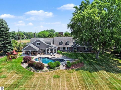 Tiny photo for 115 Golfside Drive, Alma, MI 48801 (MLS # 1948234)