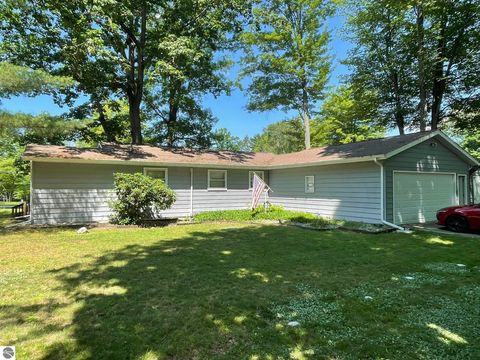 Tiny photo for 330 N Henderson Lake Drive, Lupton, MI 48635 (MLS # 1947934)
