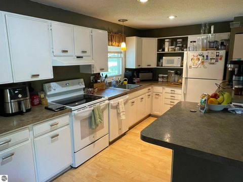 Tiny photo for 330 N Henderson Lake Drive, Lupton, MI 48635 (MLS # 1947934)