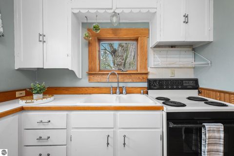 Tiny photo for 1314 S Union Street, Traverse City, MI 49684 (MLS # 1945154)