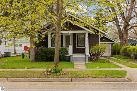 Photo of 1314 S Union Street, Traverse City, MI 49684 (MLS # 1945154)